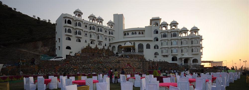 Bhairavgarh Palace أُودايبور المظهر الخارجي الصورة